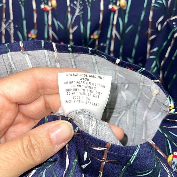 Mr. Peacock Button Front Shirt Mens Size XL Botanical Bird Print Cotton Spandex - Picture 4 of 12